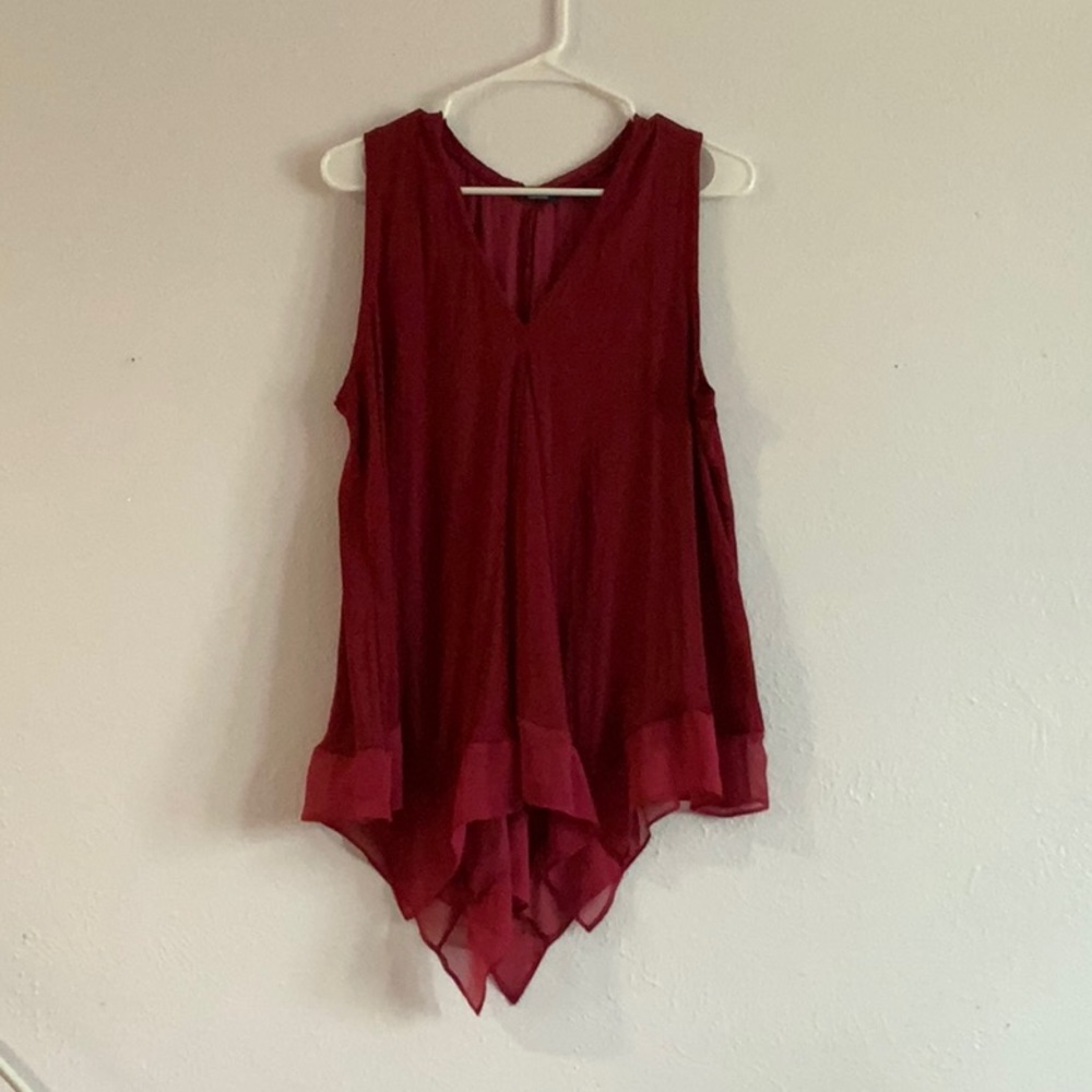 Vera Wang Top